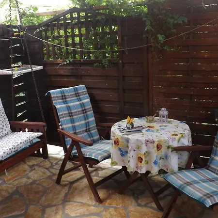 - Diklo 12854a Apartment Zadar