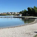 - Diklo 12854a Апартаменти