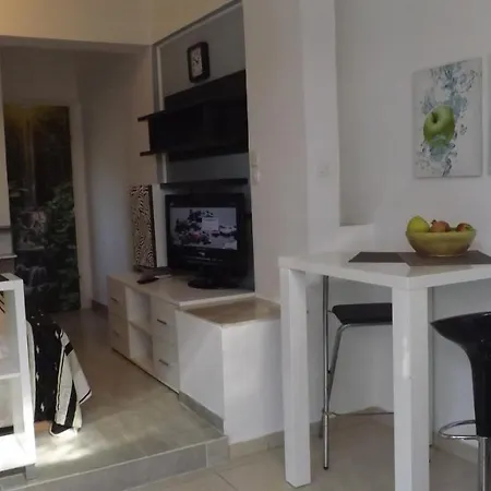 شقة - Diklo 12854a زادار