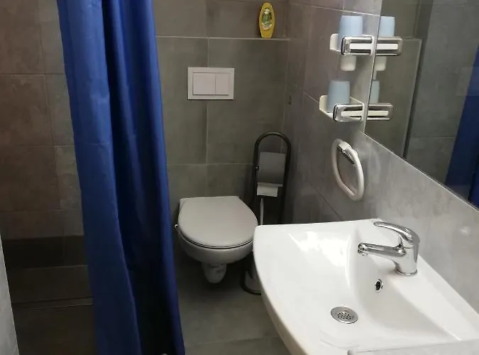 - Diklo 12854a Apartment Zadar